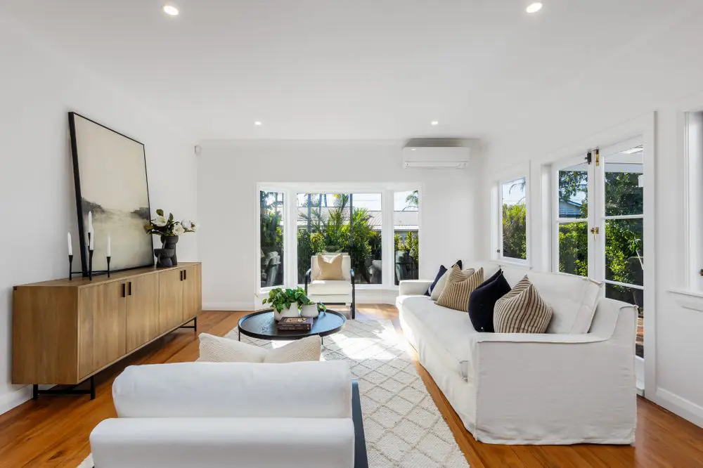 Interior house painting West Auckland home